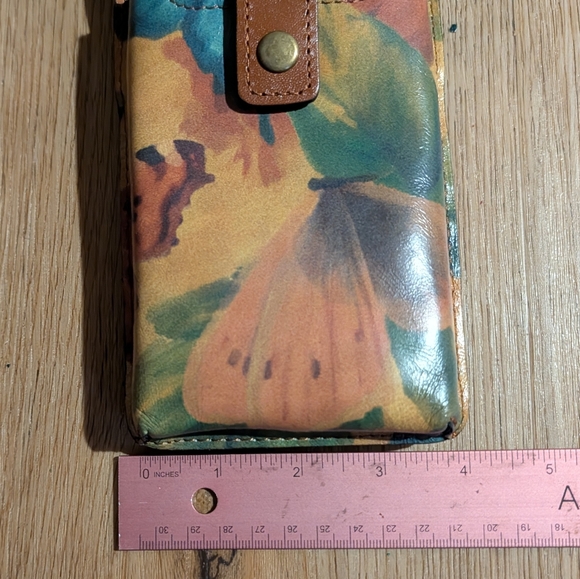 Patricia Nash Farleigh Crossbody Cellphone Bag in Watercolor Butterfly - Picture 2 of 11